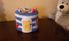 HAND KNITTED BEACH HUT TOILET