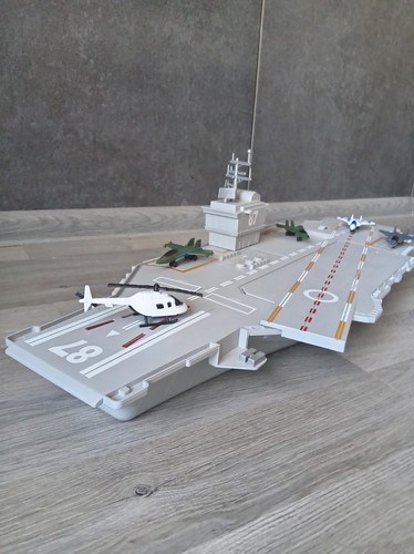 Large aircraft carrier toy - large,
