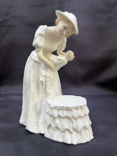 Royal doulton mother and - royal,