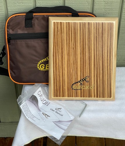 Gecko cajon case - gecko, flat