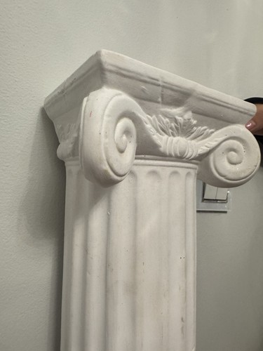 Roman column pillars storage - pillars,