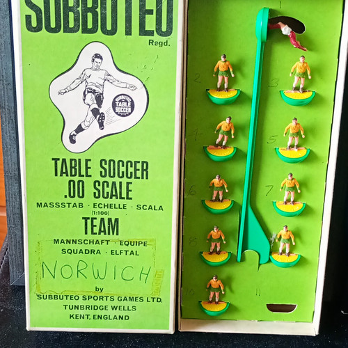 Subbuteo heavyweight team - subbuteo,