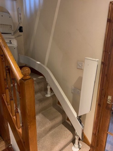 Acorn stairlift curved - stairlift,