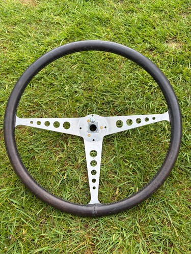 Classic formula steering wheel