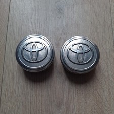 2 X GENUINE TOYOTA RAV4