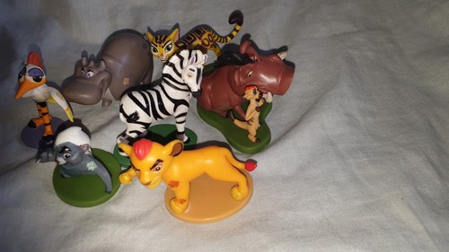 Disney lion king guard - lion,