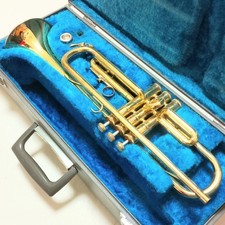 YAMAHA YTR-233 Bb Trumpet Gold Lacquer Used with Hard Case Mouthpiece