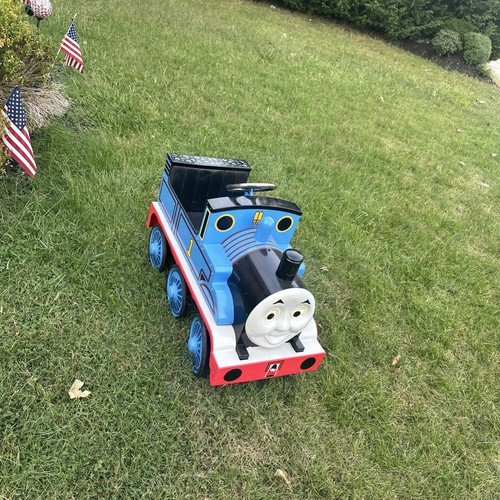 Thomas friends pedal car - &,
