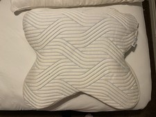 TEMPUR Ombracio SmartCool Pillow + Pillow Protector RRP £199 - Used - EC