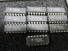 2 x LM2902N Integrated Circuit