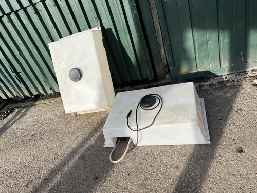 12v water mountable tank poss - tank,