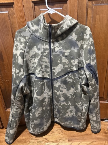 Nike tech fleece - nike,