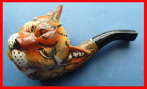Beautiful old ceramic ashtray - beautiful,