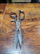 Antique OLD Vintage Button