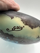 Light Globe By galle Featuring Horse & Buggies 