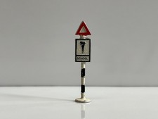 Gilco - British road traffic sign - "School"