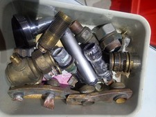 brass (mainly) scrap 1.4 kg