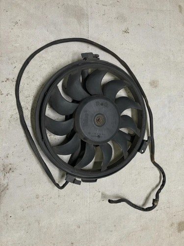 Audi 4b2 engine fan - 4b2,,
