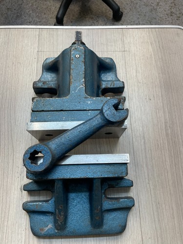 Two piece milling vice - piece,
