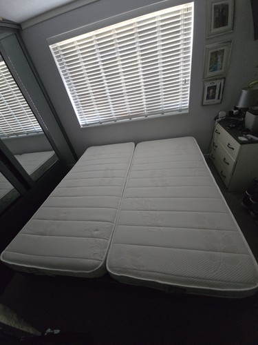 Adjustable elecectric bed with - elecectric,