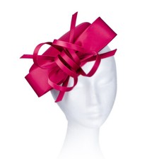 Kate Pillbox Fascinator Hat Headwear. Classic, Crisp and Clean Shape with Bows