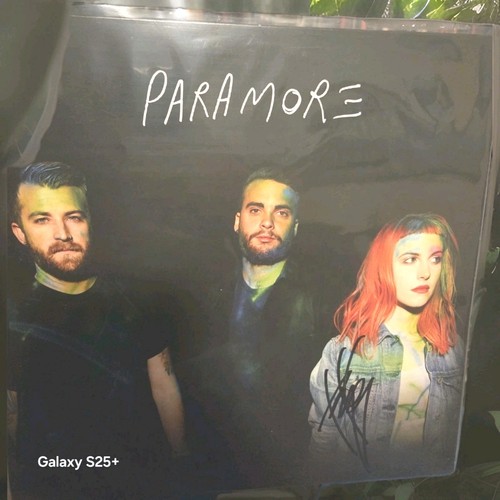 Hayley williams signed - williams,