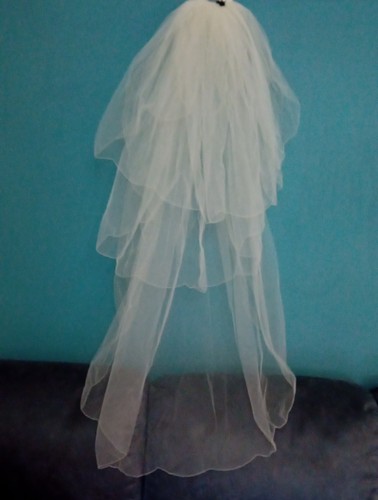Ivory wedding veil tier - tier, knee