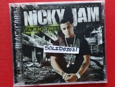 NICKY JAM - The Black Carpet