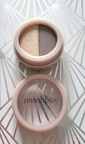 Smashbox eyeshadow duo in - bn,