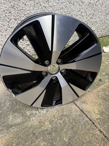 Volvo xc40 genuine diamond - xc40,