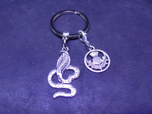 Cobra snake keyring scottish - &,