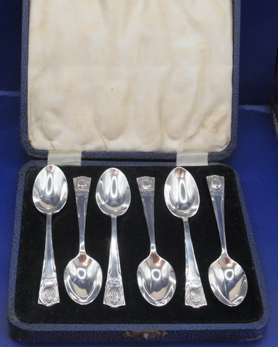 Antique boxed silver george - antique,