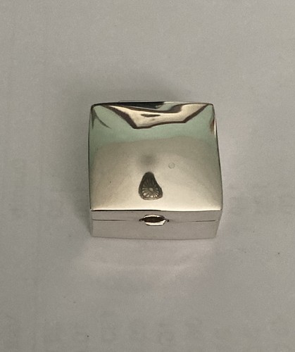 Vintage silver pill box by - -,