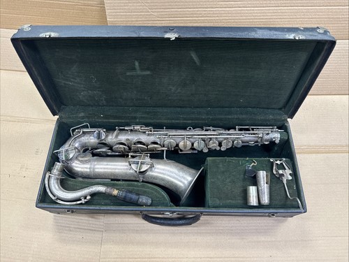 Vintage white silver saxophone - white,