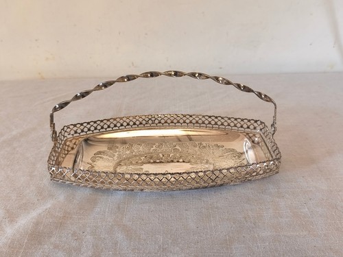 Small vintage silver plated - small,