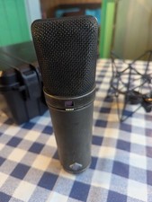 Neumann U87i. Vintage Studio