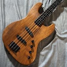 Moon JJ4 Walnut Used Electric