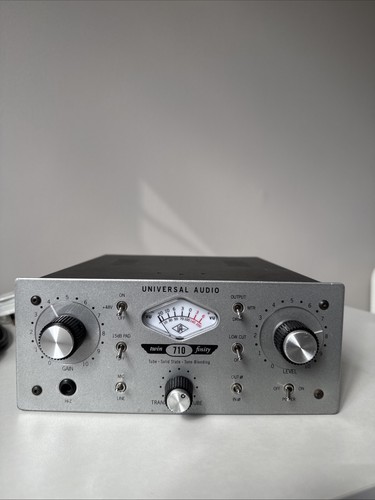 Universal audio 710 - audio,