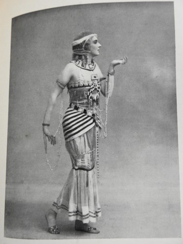 Modern dance dancers 1912 - dancers,