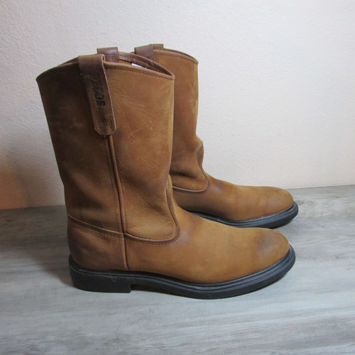 Red wing men - red,
