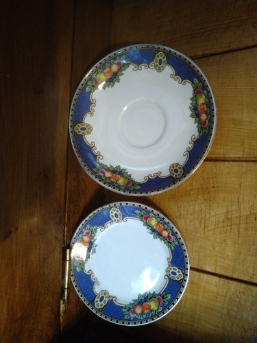 Somerset saucer and small - saucer,