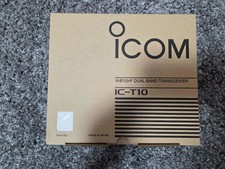 ICOM IC-T10 Dual Band Walkie-Talkie