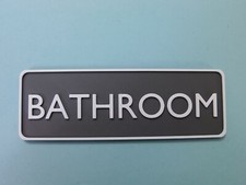 GREY / WHITE BATHROOM DOOR