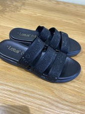 Women’s Black Lotus Strap