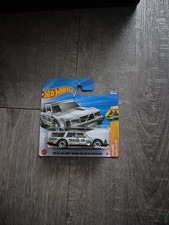 Hot Wheels 2025 VOLVO 240