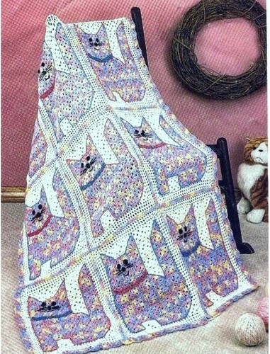 Vintage calico kittens throw