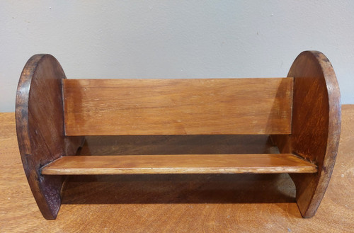 Small vintage booktrough home - vintage, booktrough,