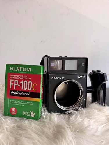 Polaroid 600se camera - polaroid, (body)