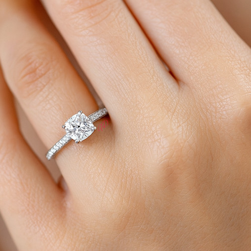Diamond wedding ring - diamond, grown