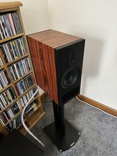 Alchris Audio TX-1 Speaker System in rosewood